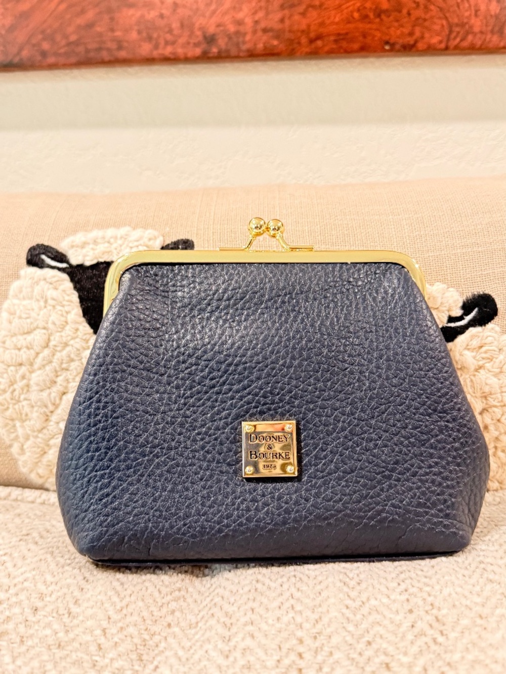 Dooney & Bourke Blue Pebble Grain Leather Framed Kisslock Wallet Clutch Pouch